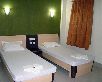 Santana Hotel Puri Exterior foto